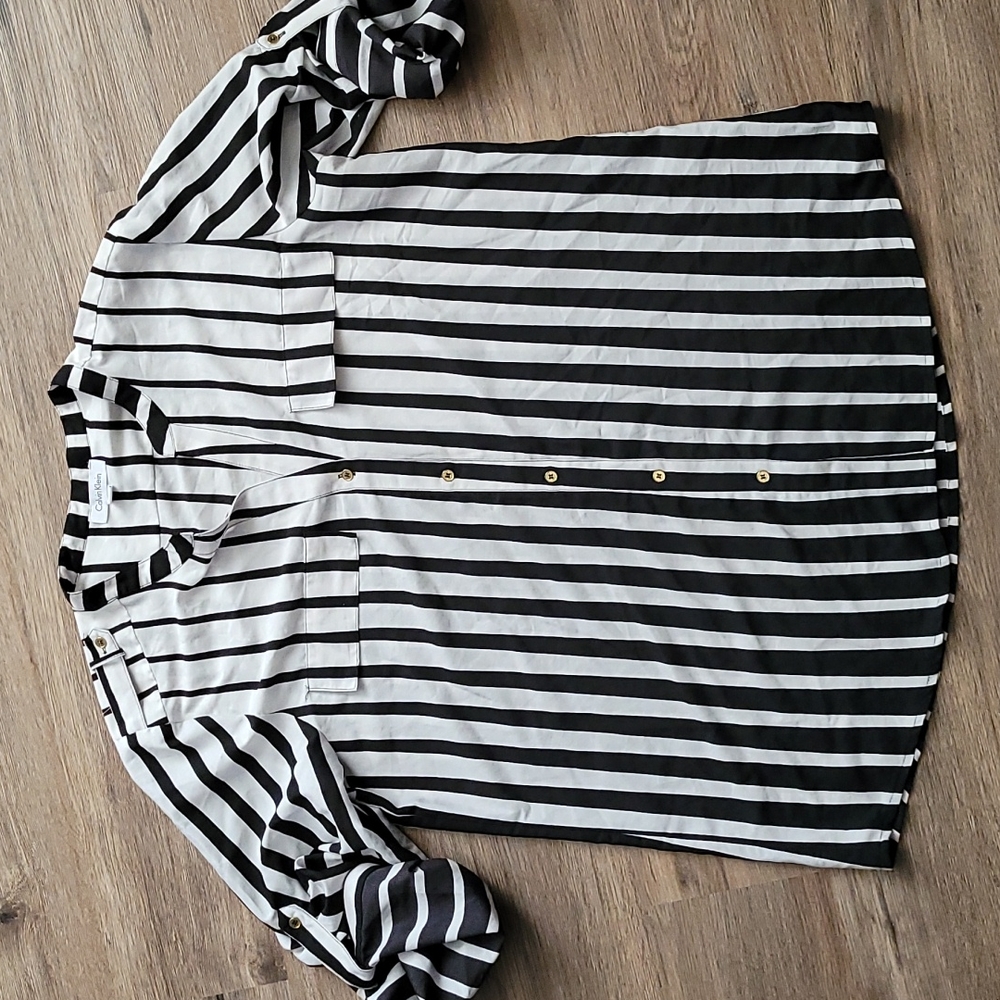 Calvin Klein XL Button up Blouse